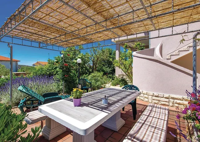 1 Bedroom Stunning In Barbat Daire *
